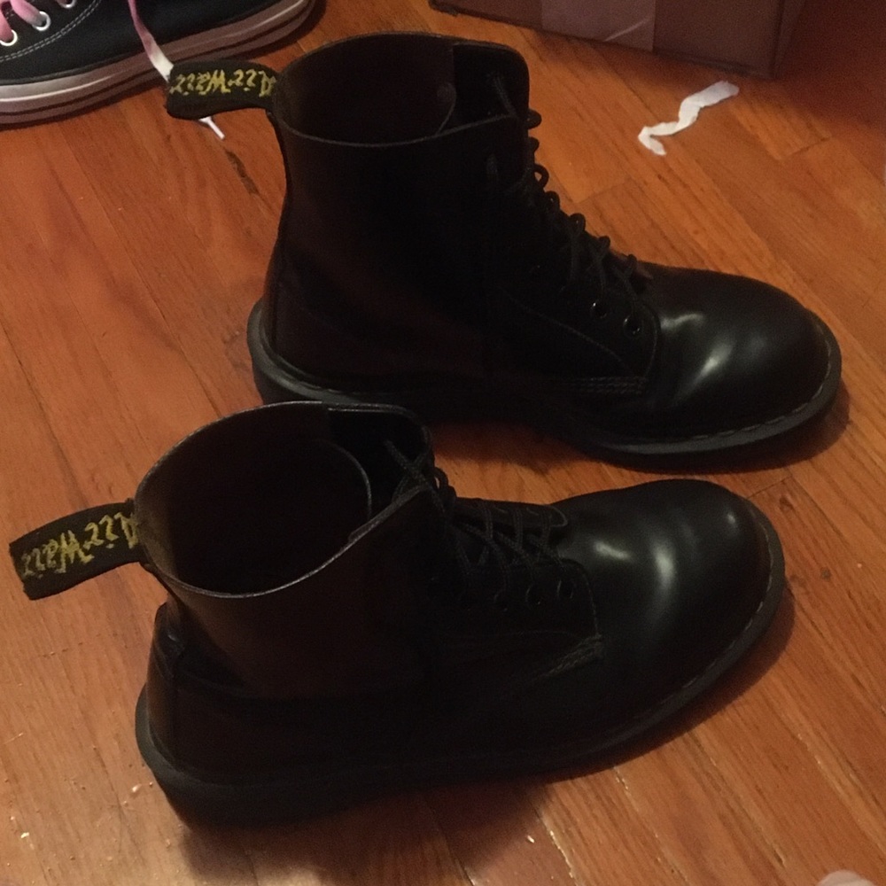 Dr. Martens Made in England 1460 lace up boots